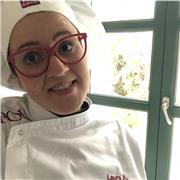 He dado clases de cocina para niños y adultos. Técnicas básicas y complejas. Todo en función de lo solicitado y de el nivel que se desempeñe